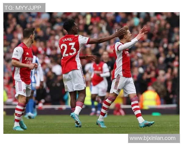 足球明星因恶毒推文引发舆论风波社交媒体再成争议焦点